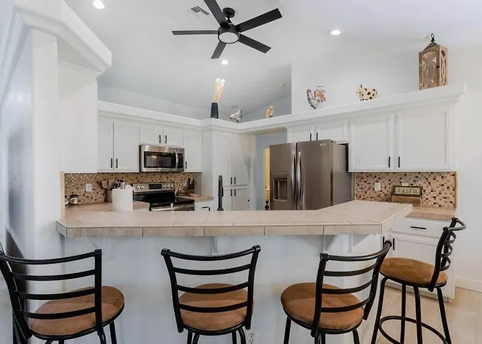 Apartment Cattail Paradise - Pool, Bbq, Smart Tv, Sleeps10 Lake Havasu City