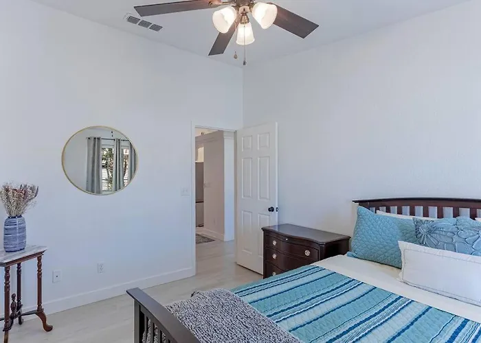 Cattail Paradise - Pool, Bbq, Smart Tv, Sleeps10