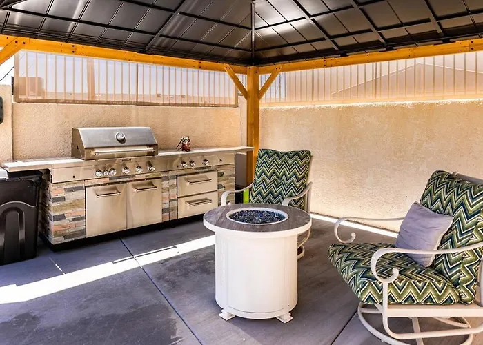 Cattail Paradise - Pool, Bbq, Smart Tv, Sleeps10 Apartment