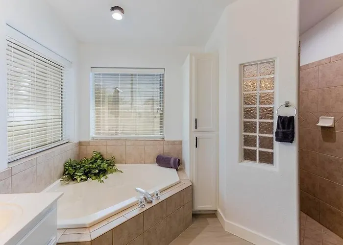 Cattail Paradise - Pool, Bbq, Smart Tv, Sleeps10